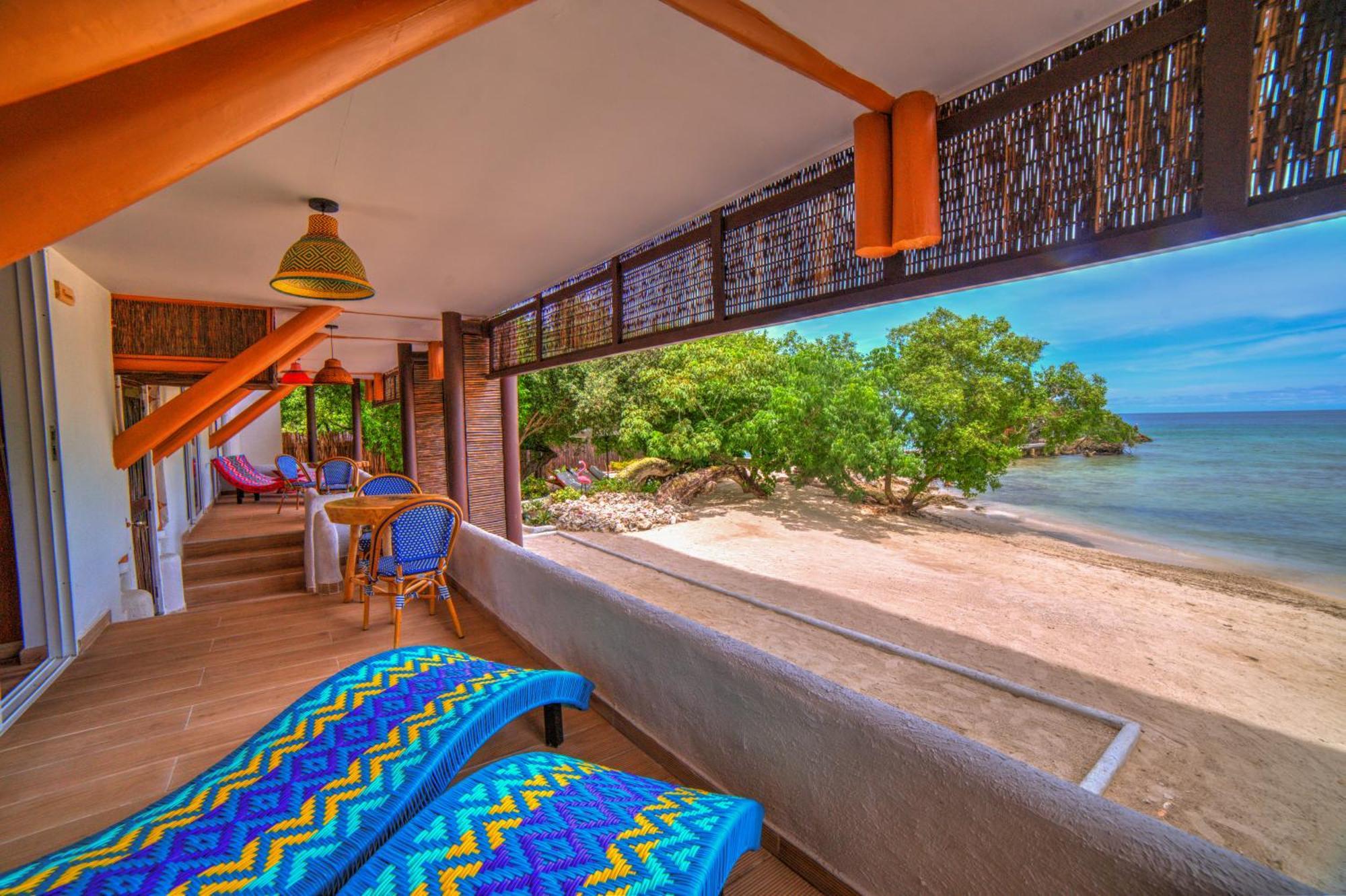 Pao Pao Hotel & Beach Club Isla Grande  Bagian luar foto