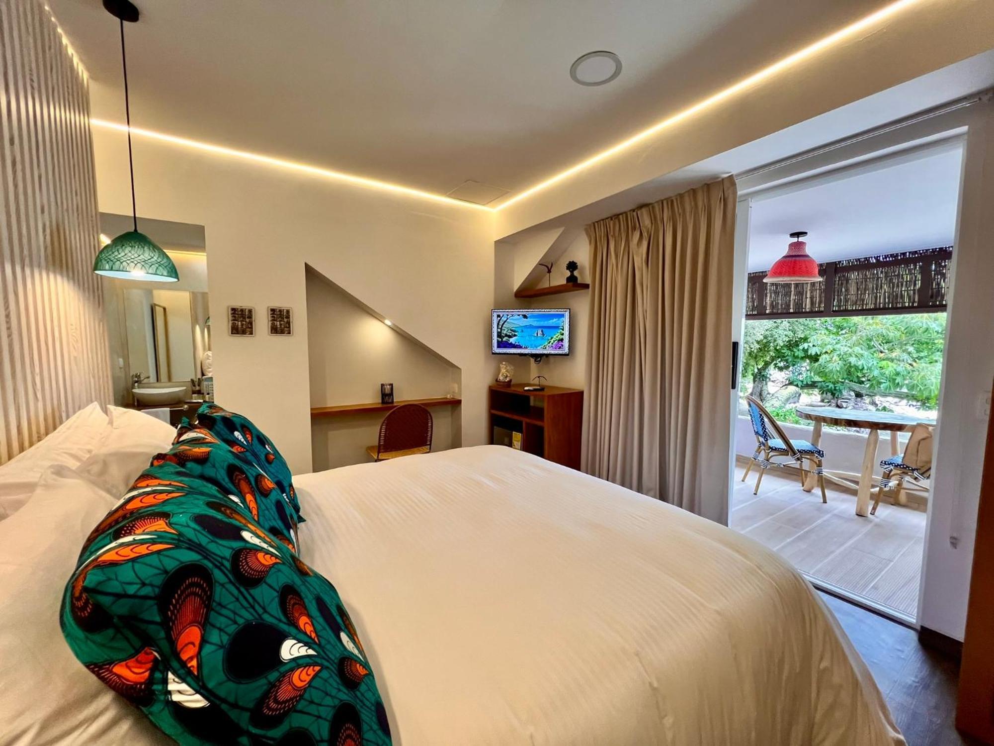 Pao Pao Hotel & Beach Club Isla Grande  Bagian luar foto