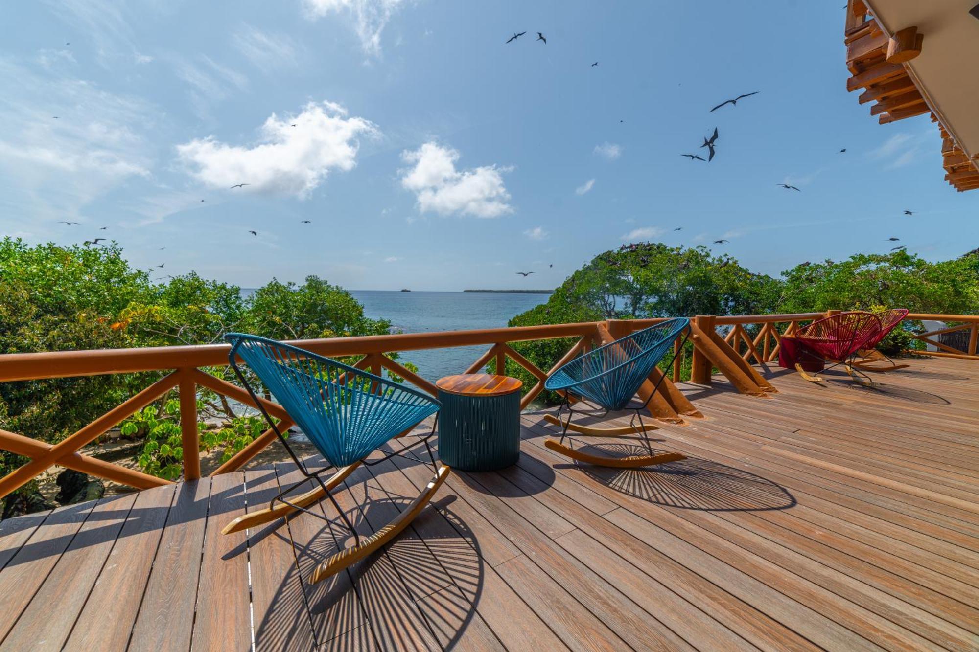 Pao Pao Hotel & Beach Club Isla Grande  Bagian luar foto